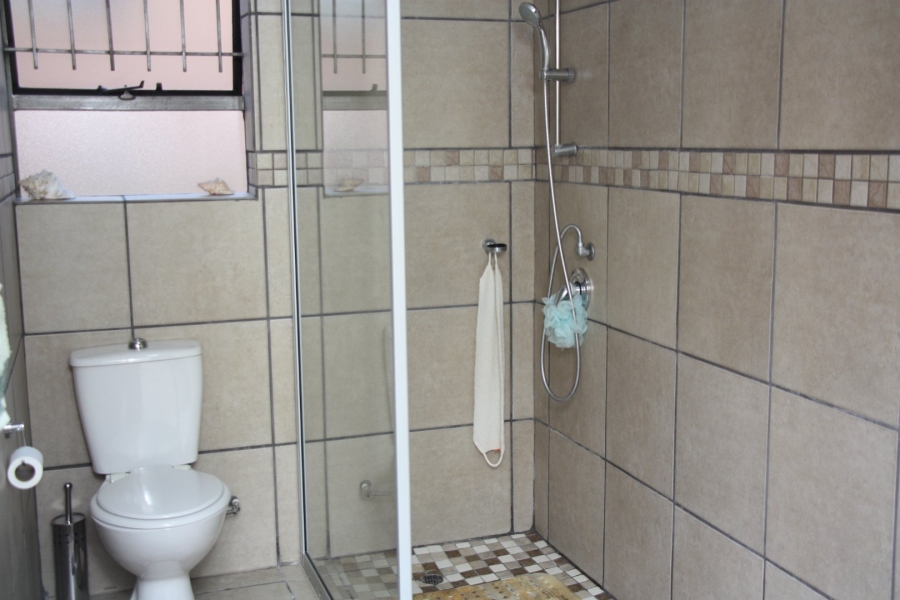 2 Bedroom Property for Sale in Langenhovenpark Free State